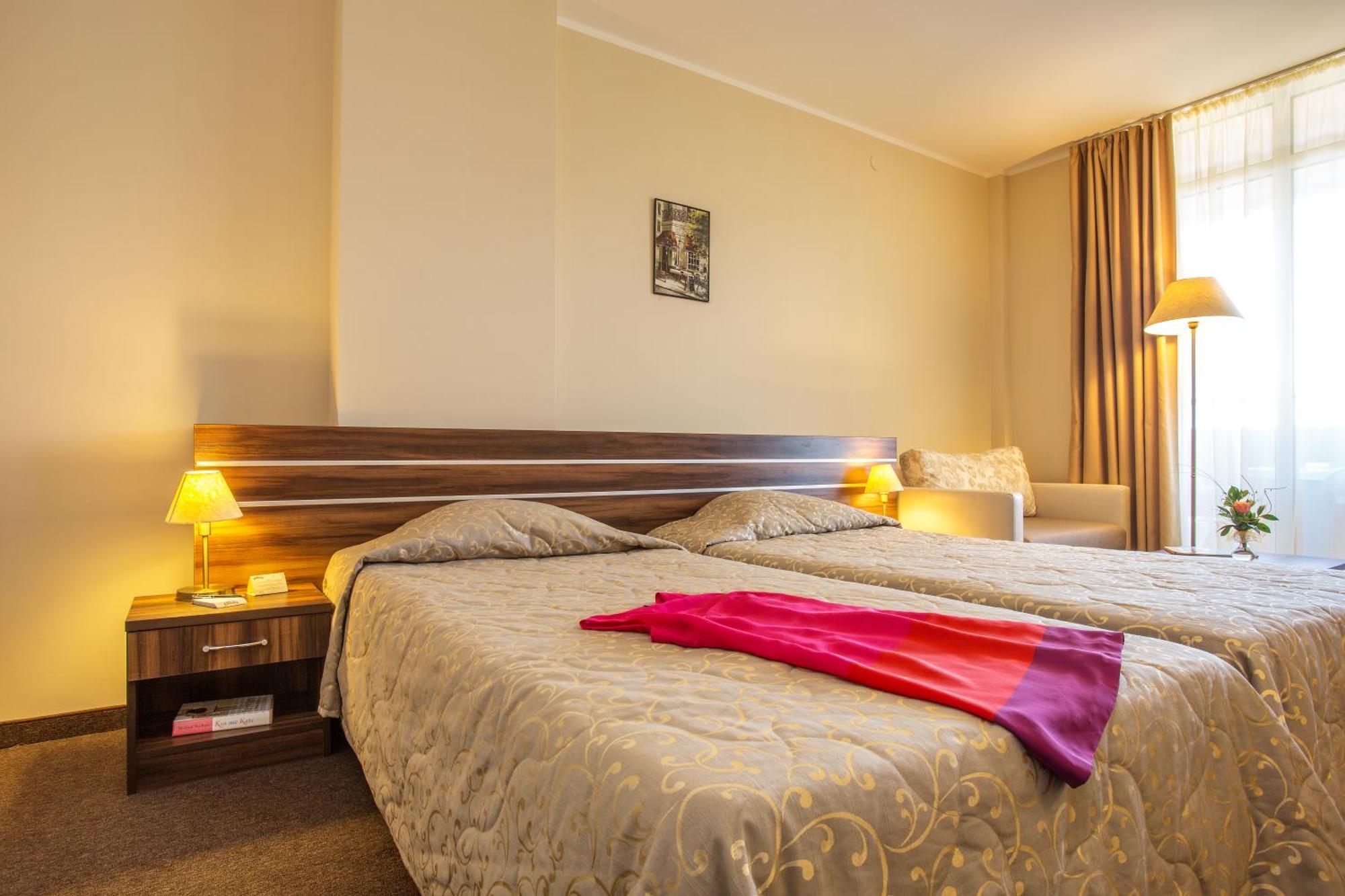 Hotel Laguna Park & Aqua Club Sunny Beach Room photo